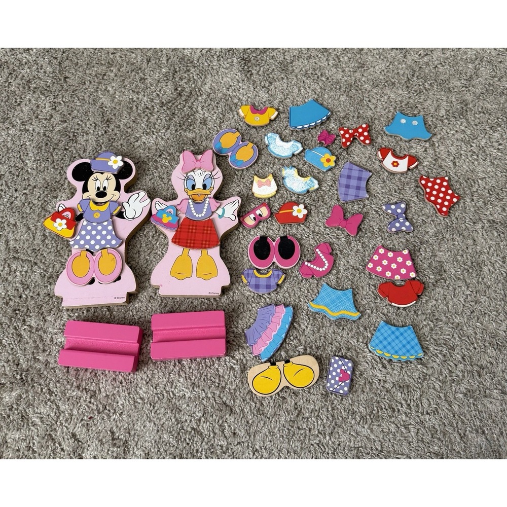 Melissa‎ & Doug Disney Minnie Mouse Daisy Duck Magnetic Dress up  Dolls Vintage